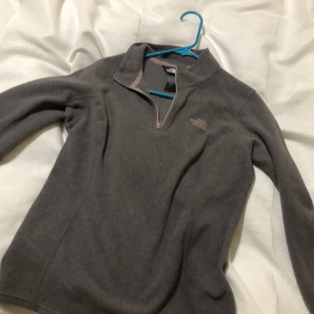 The North face 1/4 zip pull over.